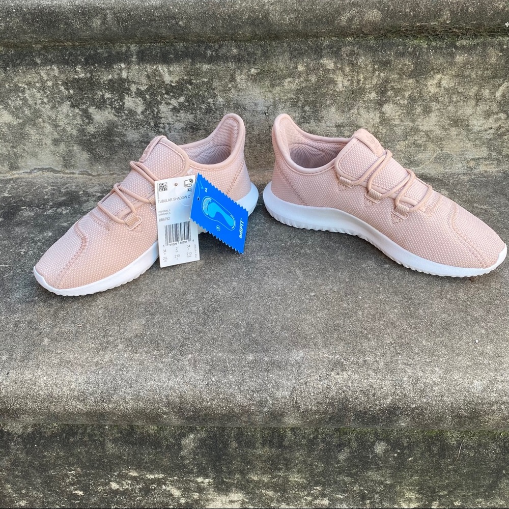 Adidas Originals Tubular Shadow GS size 2.5 NWT - Picture 2 of 6